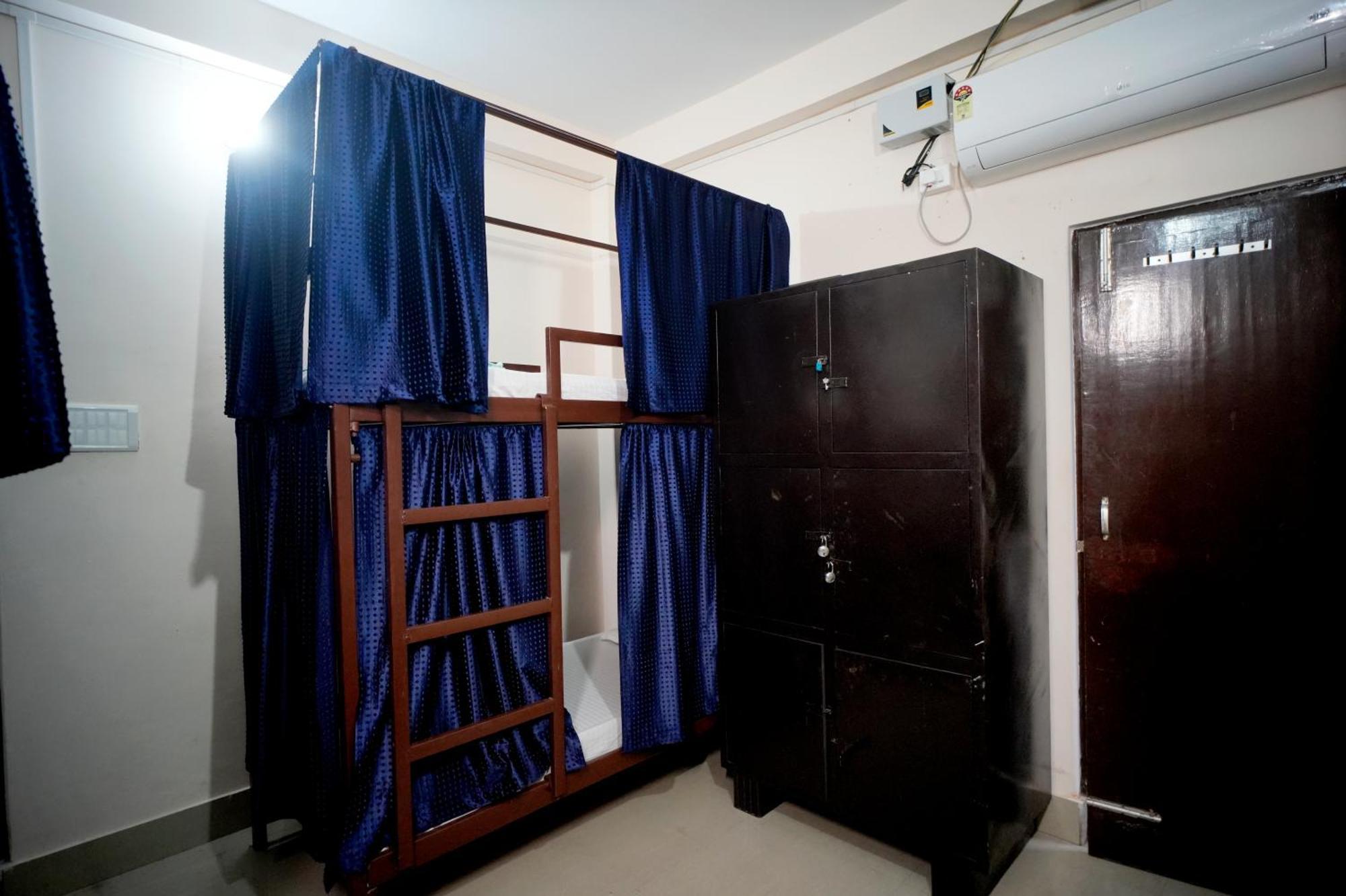 Banaras Gully House 500 Ft From The Ghats Varanasi Ngoại thất bức ảnh