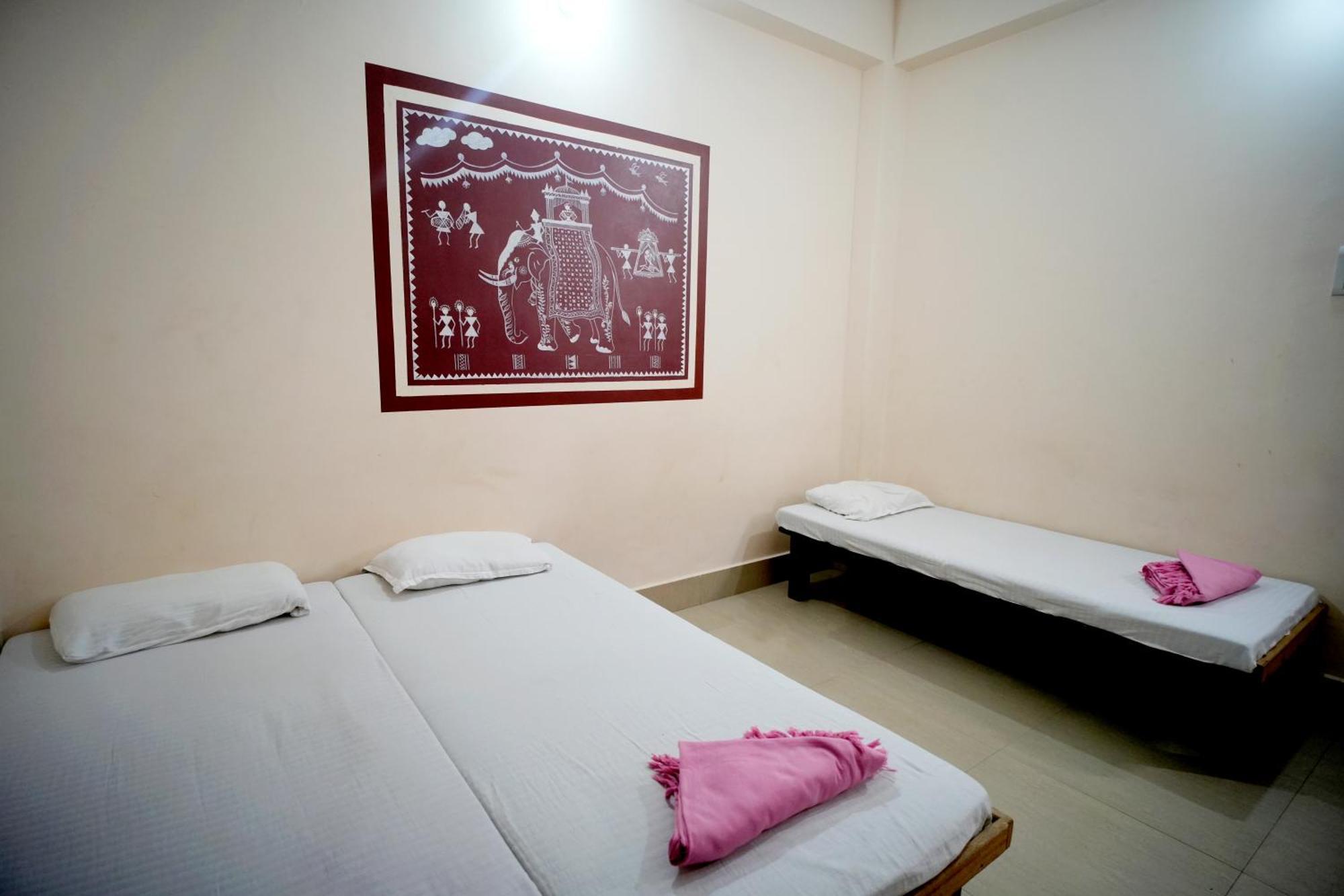 Banaras Gully House 500 Ft From The Ghats Varanasi Ngoại thất bức ảnh