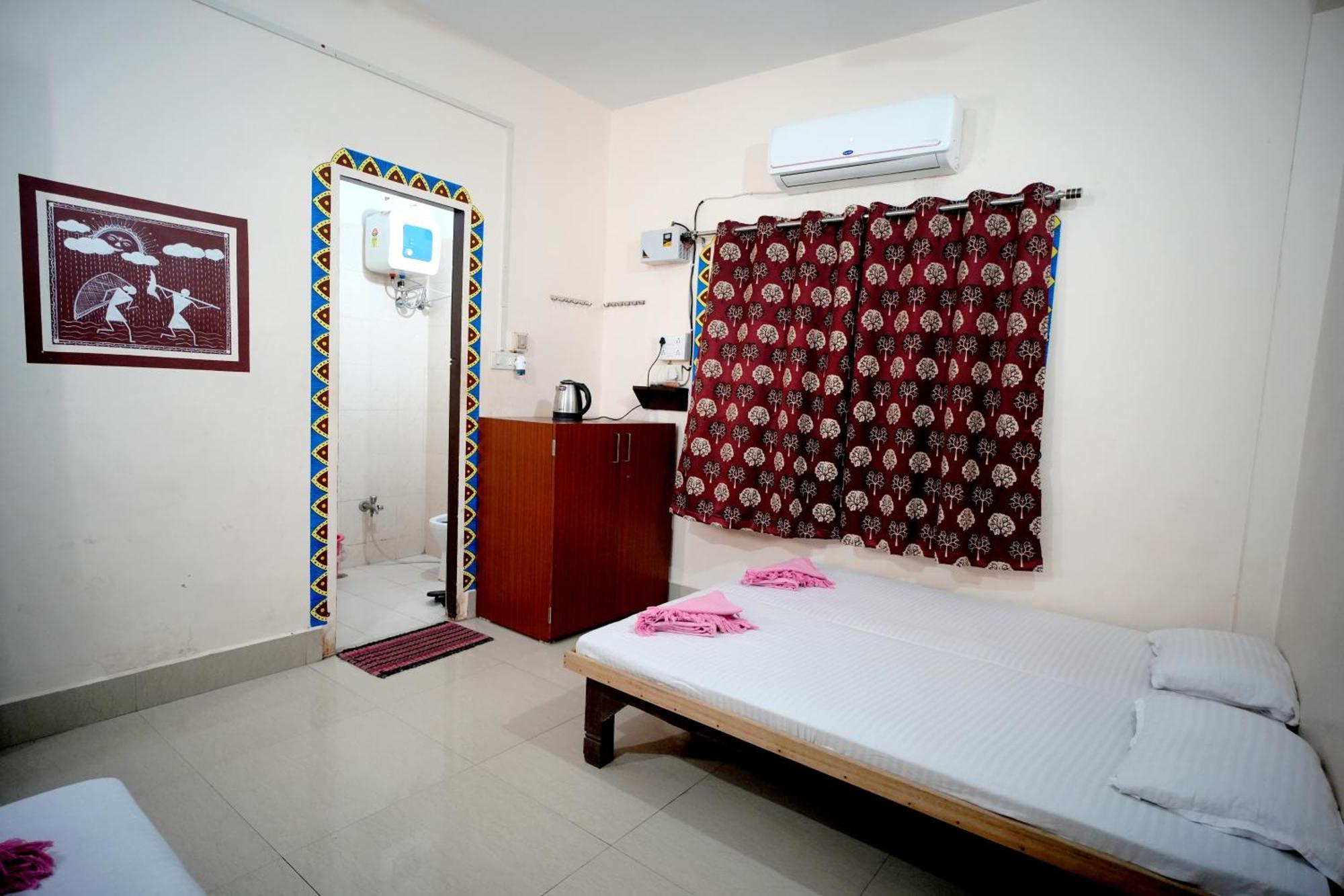 Banaras Gully House 500 Ft From The Ghats Varanasi Ngoại thất bức ảnh