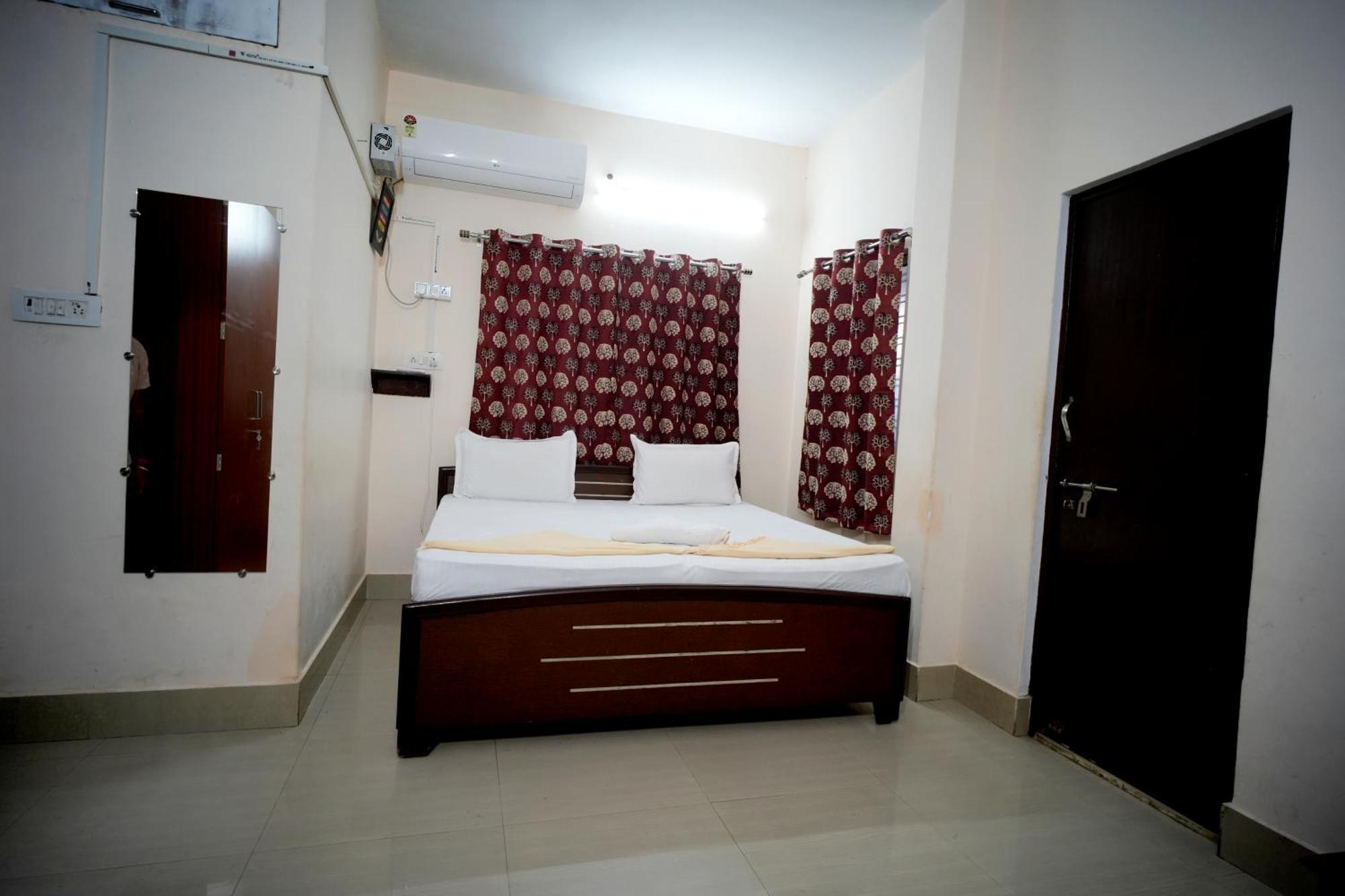 Banaras Gully House 500 Ft From The Ghats Varanasi Ngoại thất bức ảnh